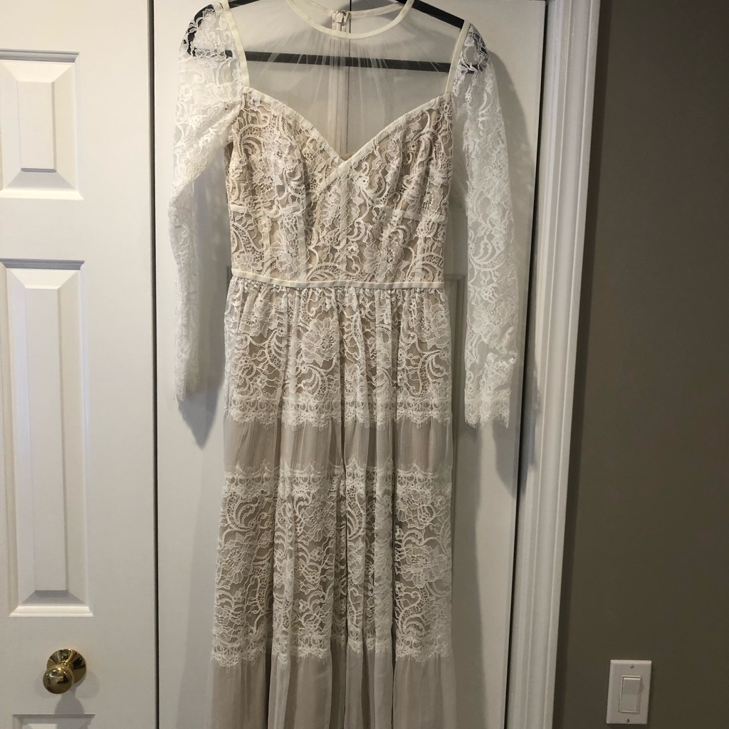 Tadashi Shoji White Lace Midi Dress Size 4 Only Worn Once And In Mint Condition